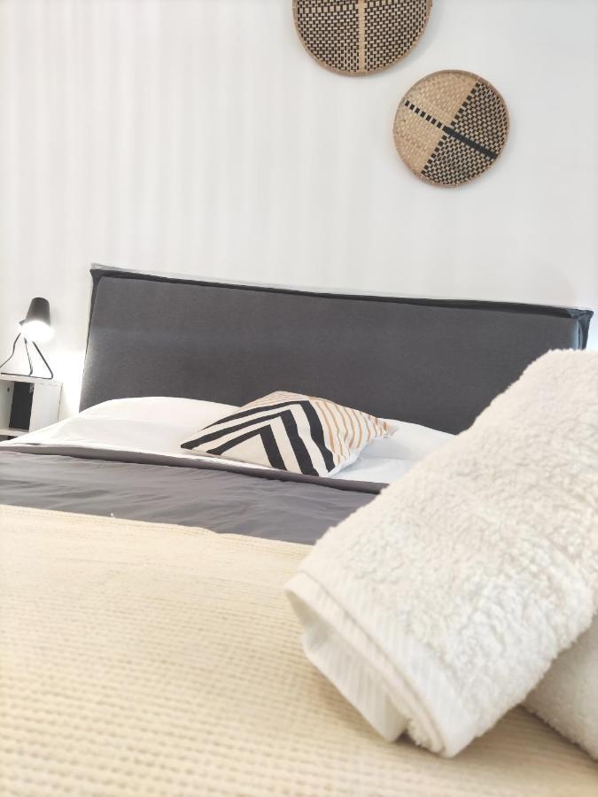 Homdwell Fine Living 2 Apartment Ermoupoli Exterior foto